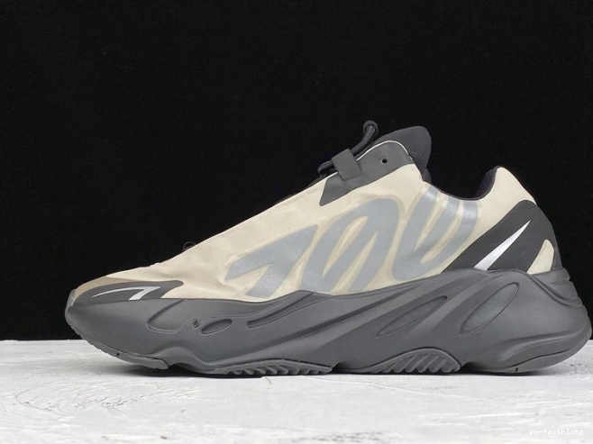 Bone FY3729 MNVN 700 Yeezy Adidas Boost 0716